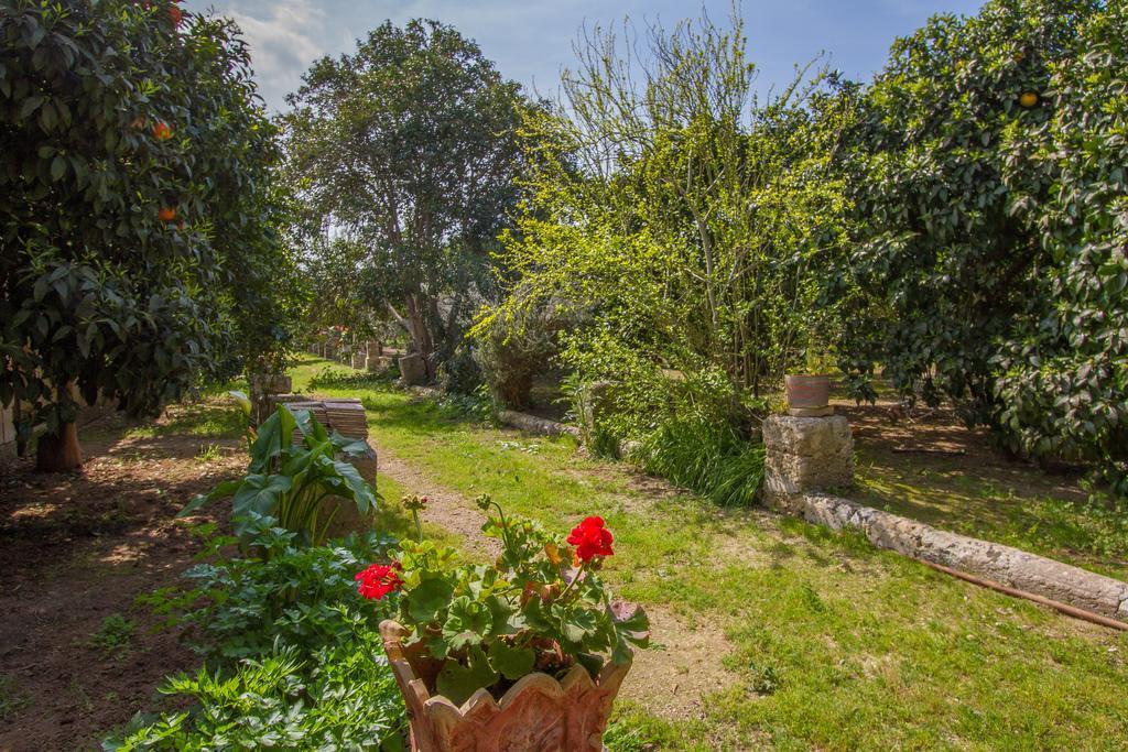 B&B Villa Spada Donadeo Lequile Exterior photo